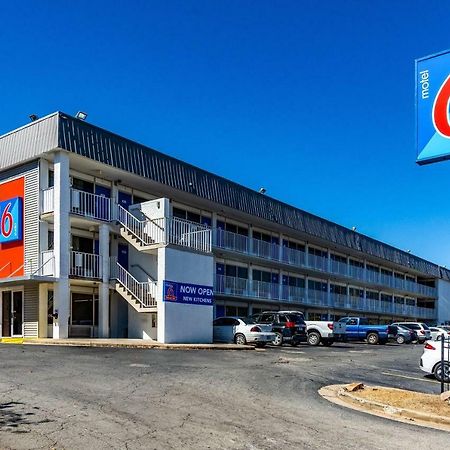 Motel 6-Little Rock, Ar - West Exteriör bild