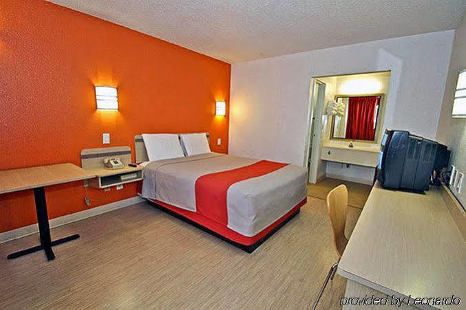 Motel 6-Little Rock, Ar - West Exteriör bild
