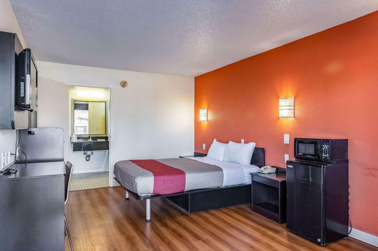 Motel 6-Little Rock, Ar - West Exteriör bild