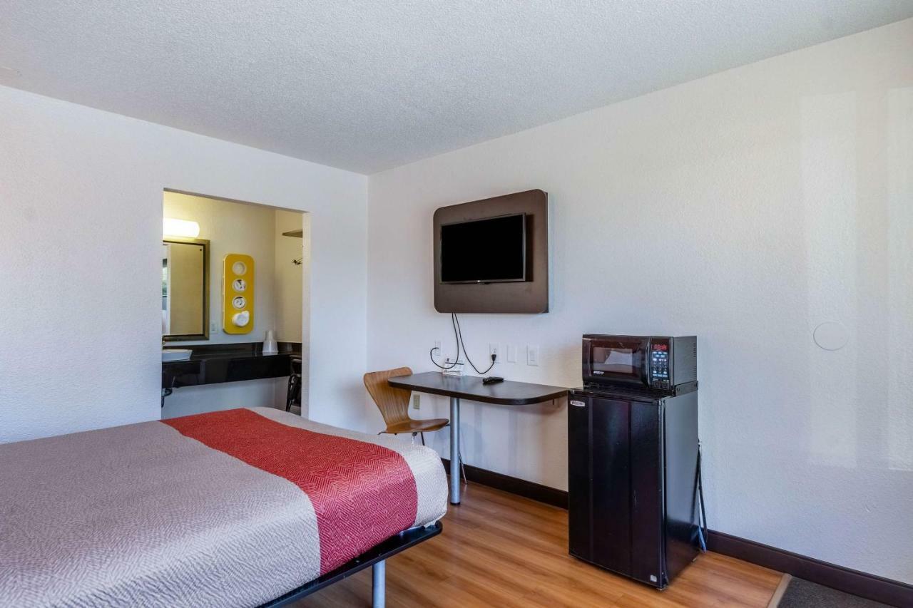 Motel 6-Little Rock, Ar - West Exteriör bild